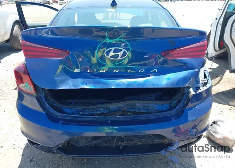 2020 Hyundai Elantra Sel z USA, uszkodzony, nr VIN 5NPD84LF2LH511881
